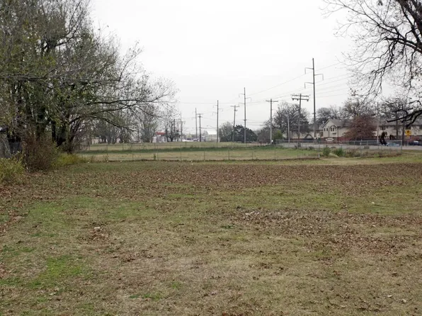 6601 NW 10th St, Oklahoma City, OK 73127
