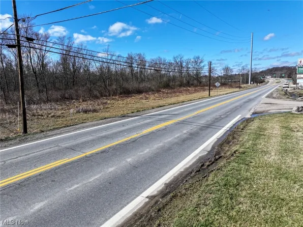 E Pike Rd, Cambridge, OH 43725