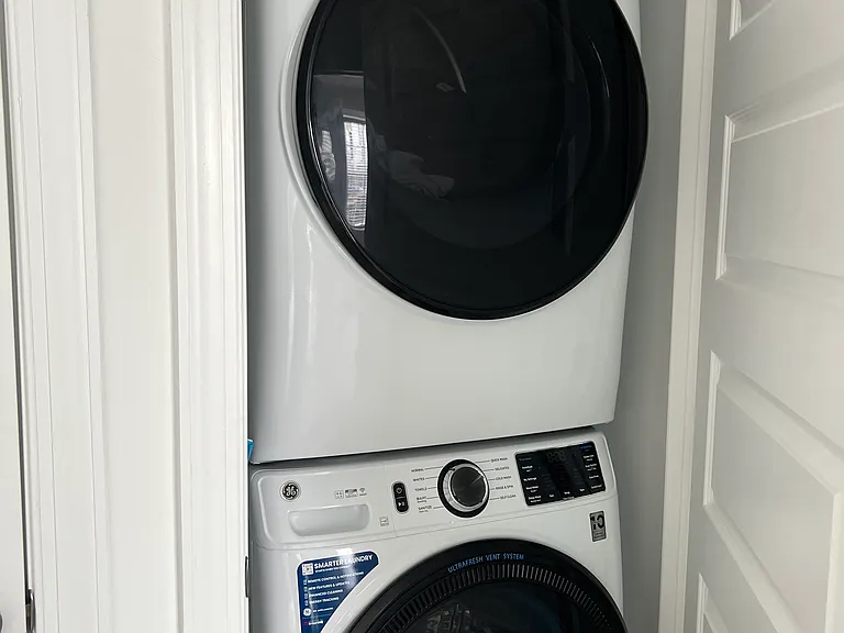 618 Market Grove Dr #100 — Photo 5