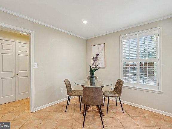 5th image of 4821 Sangamore Rd #12