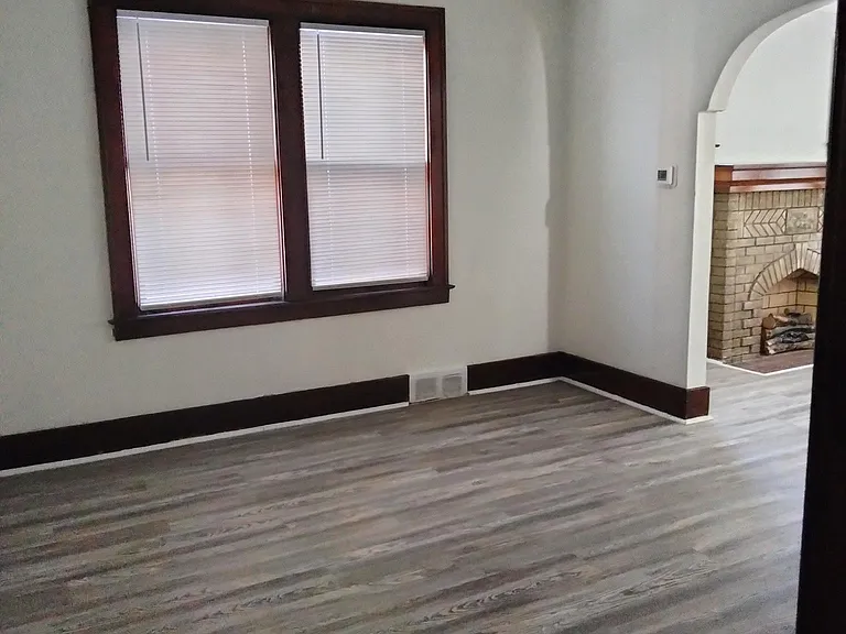 14017 Coyle Ave — Photo 2