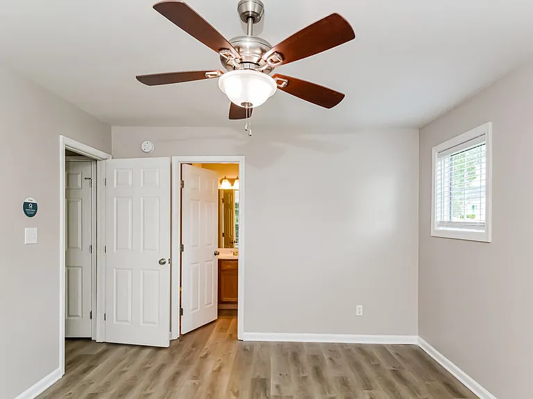 3709 Blue Blossom Dr — Photo 9