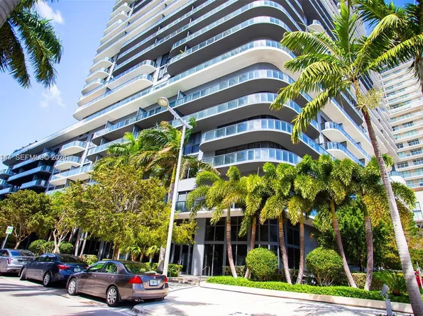 121 NE 34th St, Miami, FL