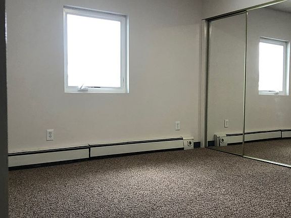4th image of 1122 8th Ave APT 20