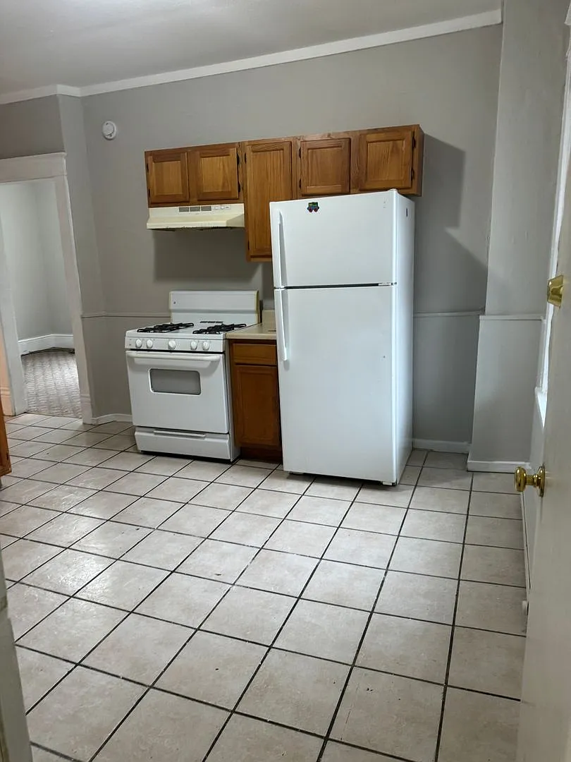 2002 57th St. (8 Unit) — Photo 1