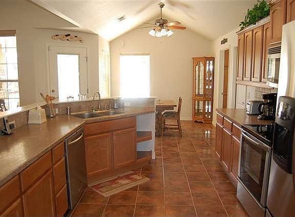 5th image of 4208 Sandstone Dr