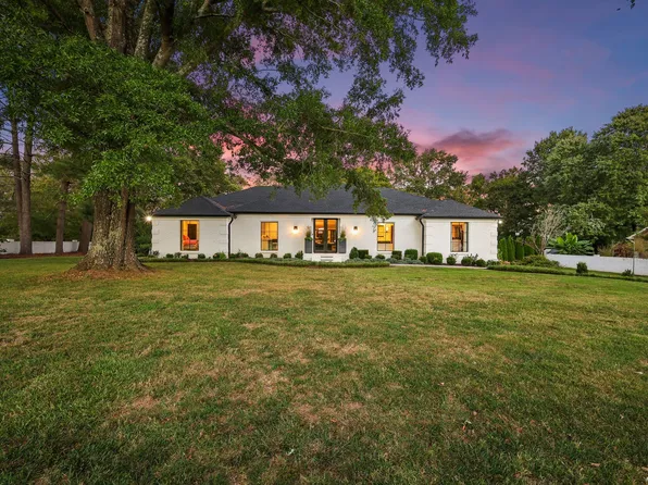 6312 Chickering Cir, Nashville, TN 37215