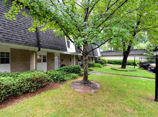 5410 Chemin De Vie, Sandy Springs, GA 30342