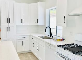 10952 Mountair Ave, Tujunga, CA 91042