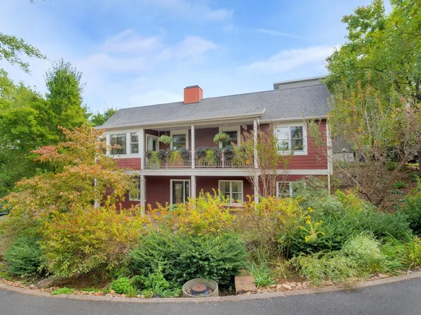 118 Riverbluff Cir, Charlottesville, VA 22902
