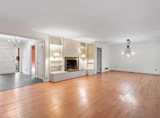 209 Walden Pl, Raleigh, NC 27609