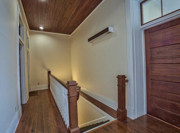 5th image of 302A E Water St