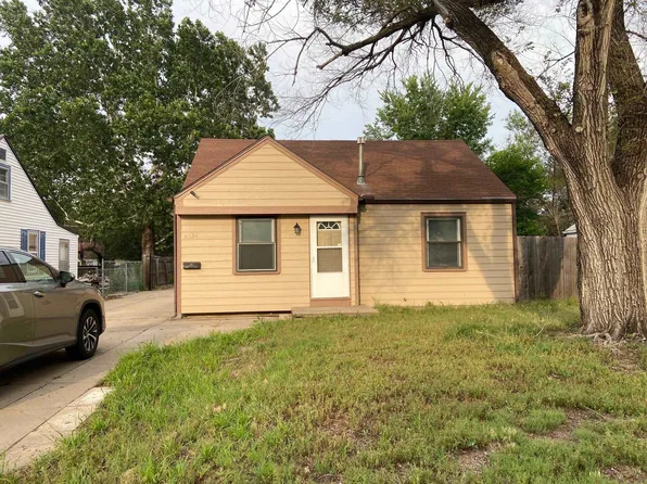 2034 S Exchange St, Wichita, KS 67213
