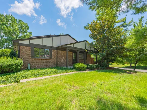 491 Halifax Cir, Cincinnati, OH 45244