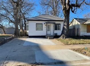 220 N 8th St, Council Bluffs, IA 51503
