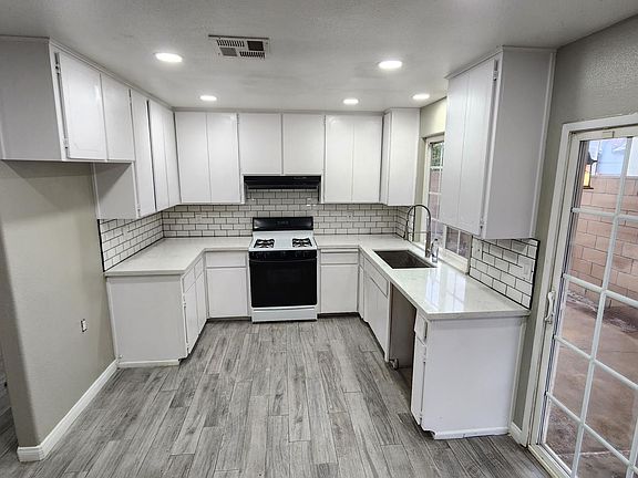2nd image of 801 Stillman Ave