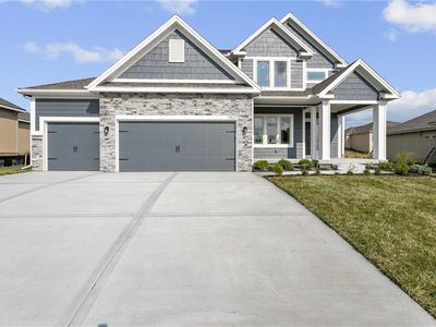 3716 NE 90th St, Kansas City, MO, 64156