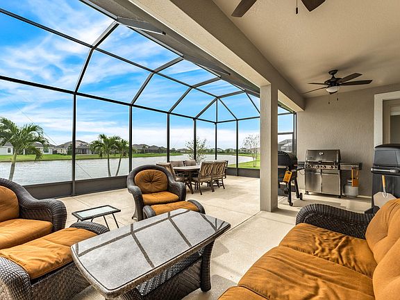 3rd image of 8161 Paragrass Ave
