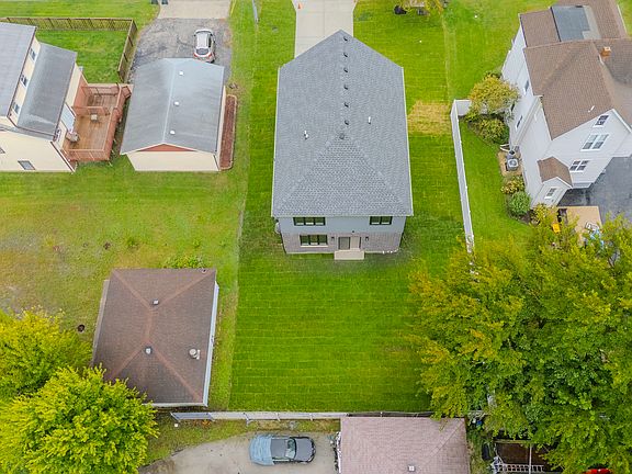4th image of 9610 W 57th St