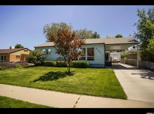 4786 S Ridgeline Dr, Washington Terrace, UT 84405