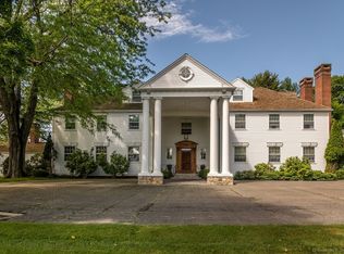 19 Seherr Thoss Dr, Litchfield, CT 06759