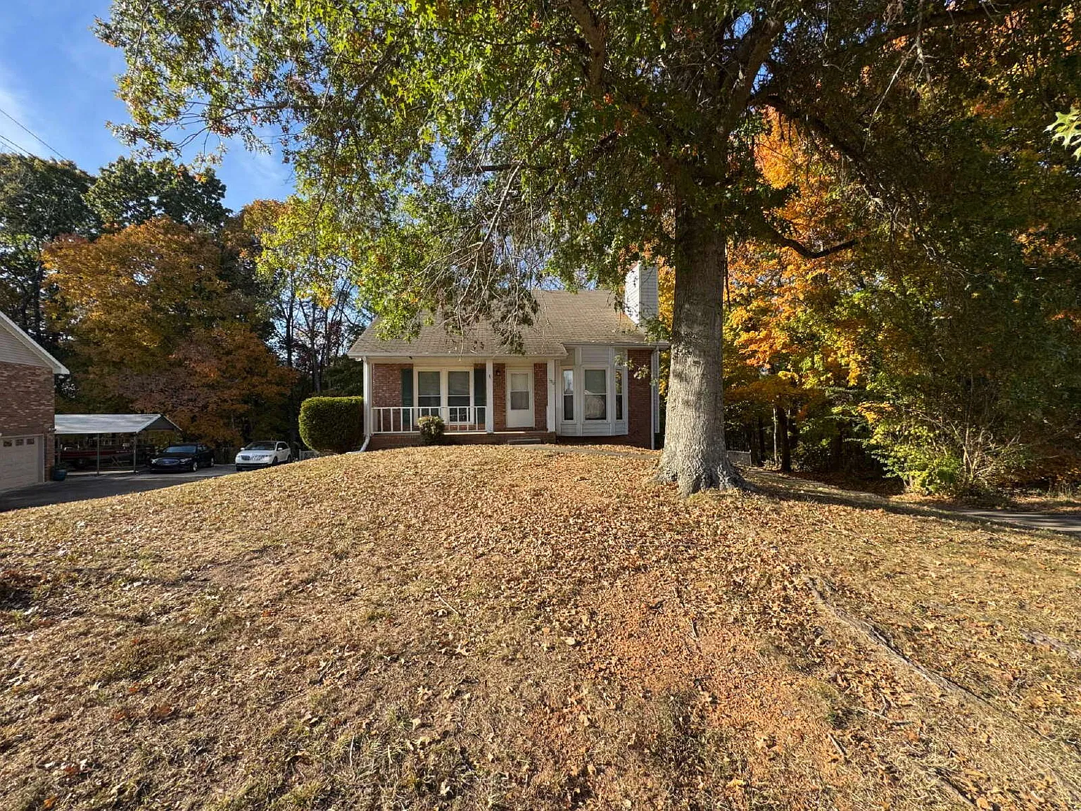 3 bed, 2.0 bath, 1612 sqft, $1,695 — Photo 2