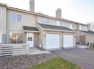 13171 Meadowood Curv NW APT 112, Coon Rapids, MN 55448