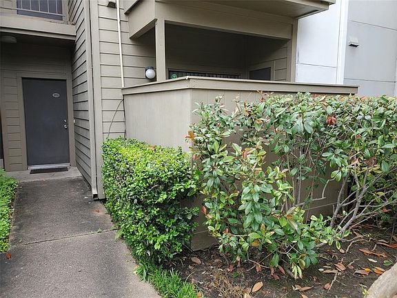2nd image of 10051 Westpark Dr APT 263
