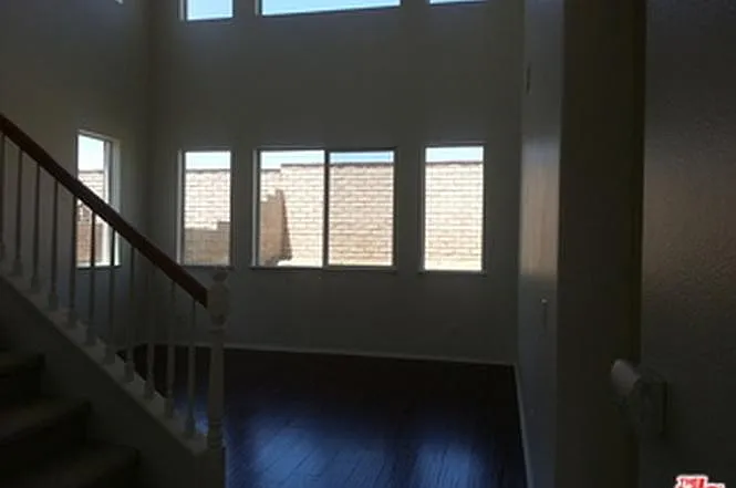 7560 Pine Ridge Pl — Photo 5