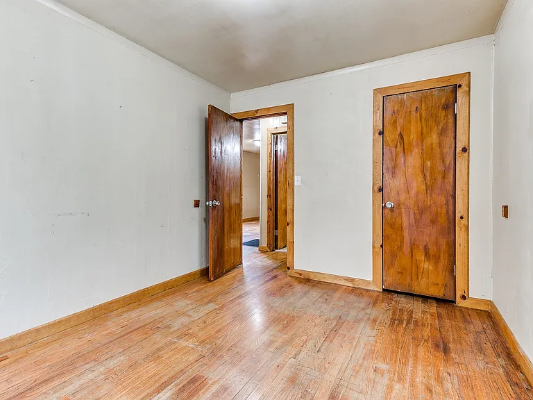 3109 NE 15th St #1 — Photo 10