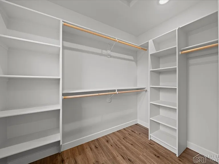 7442 N Paw St — Photo 19