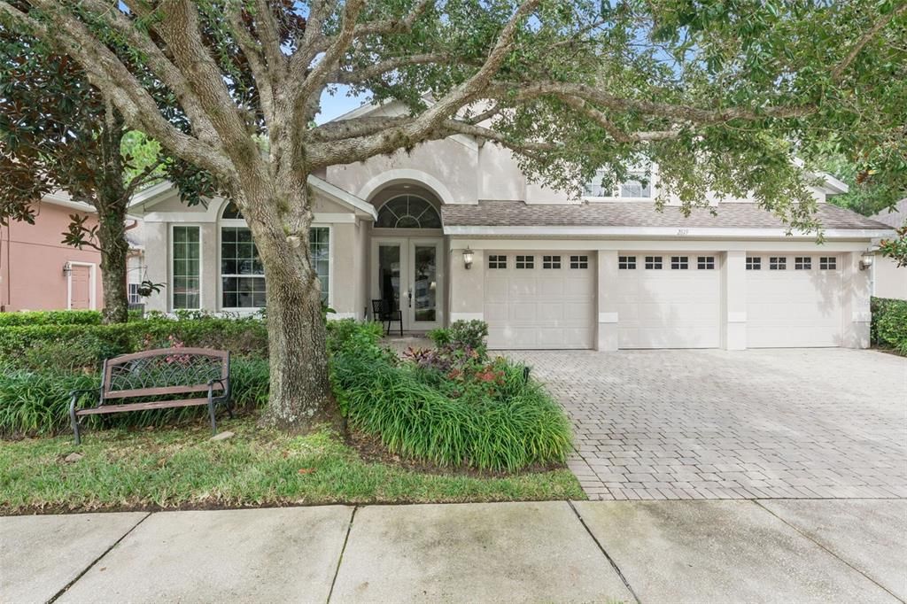 2819 SUMMER SWAN DRIVE