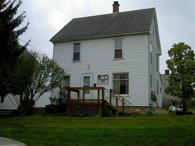 2nd image of 217 E 8th St