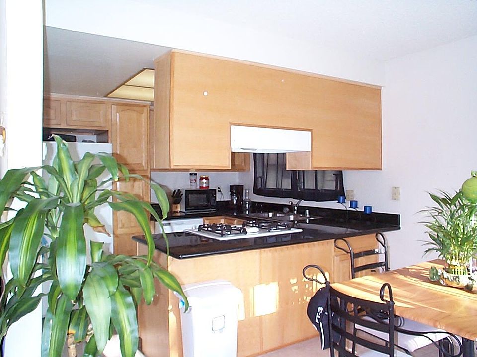 2nd image of 1760 De Marietta Ct APT 4