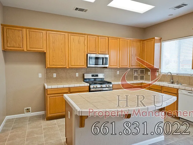 10907 Delicato Ct — Photo 4