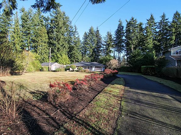 2nd image of 5225 East Dr