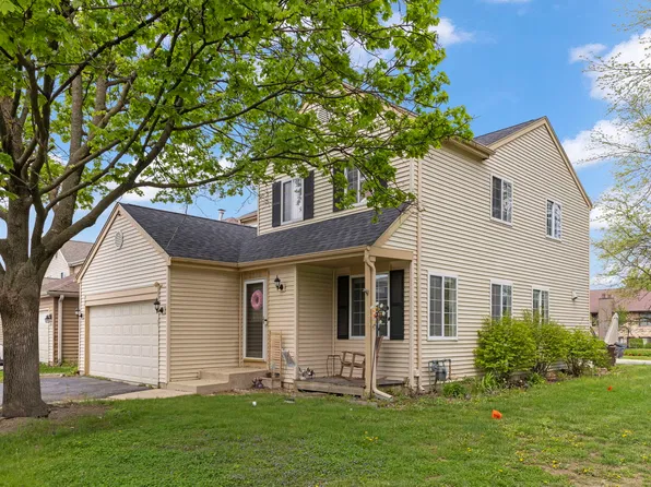 6379 Winstead Ct, Lisle, IL 60532