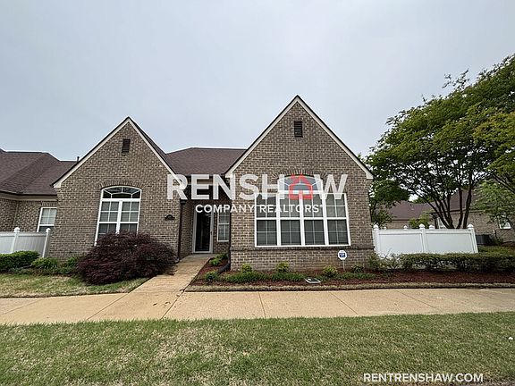 2nd image of 1381 Calumet Farms Dr