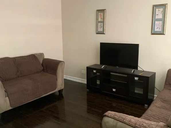 (undisclosed Address), Chicago, IL 60632
