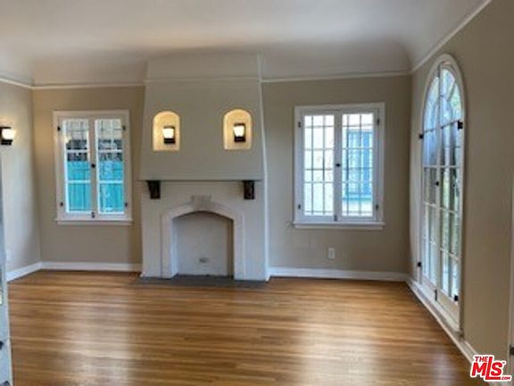 5th image of 747 S Mansfield Ave APT 2