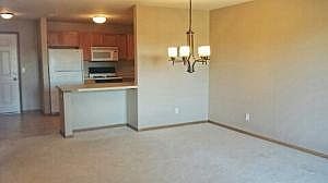 3rd image of 420 57th St Unit 201