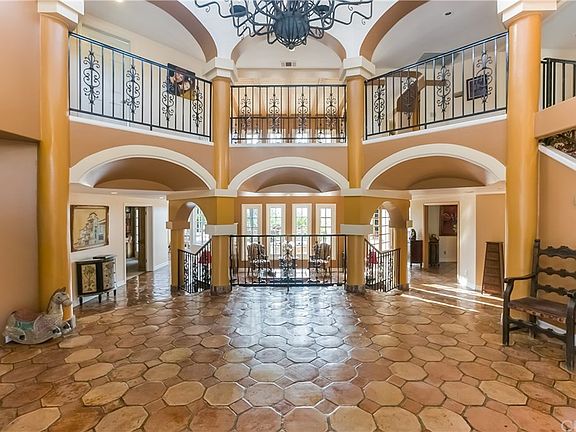 3rd image of 20401 Blue Mountain Dr