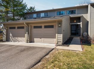 791 Skynob Dr, Ann Arbor, MI