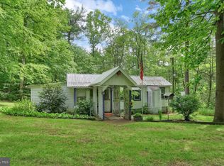 27 Critter Corner Ln, Orrtanna, PA 17353