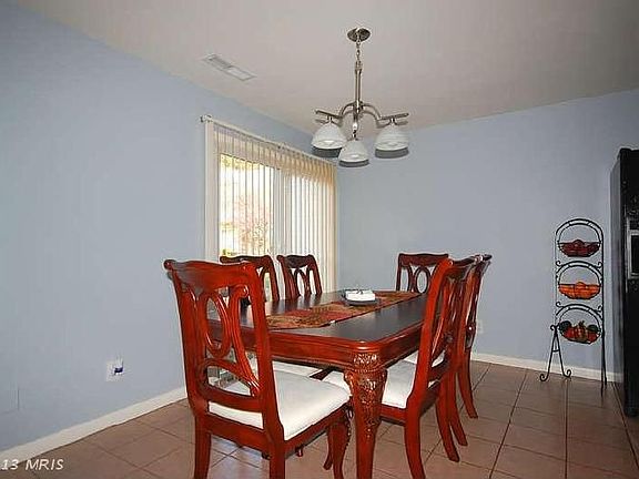 3rd image of 6363 Hillary Ct