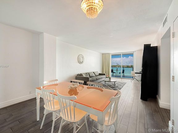 3rd image of 1100 West Ave #716