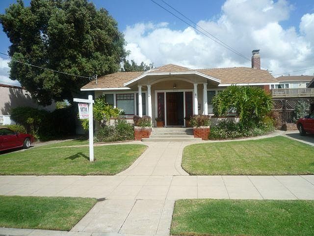1st image of 1066 Lincoln Ave