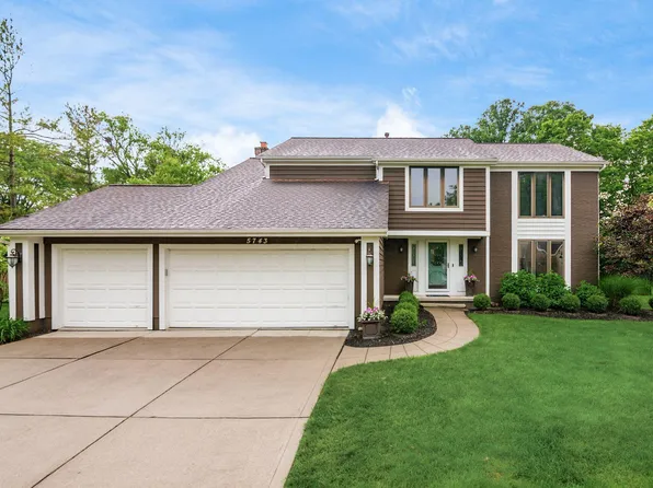 5743 Desmond Ct, Dublin, OH 43017