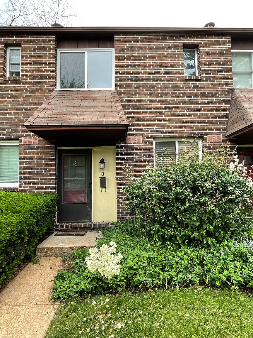 3 Tower Hill Ct photo 1