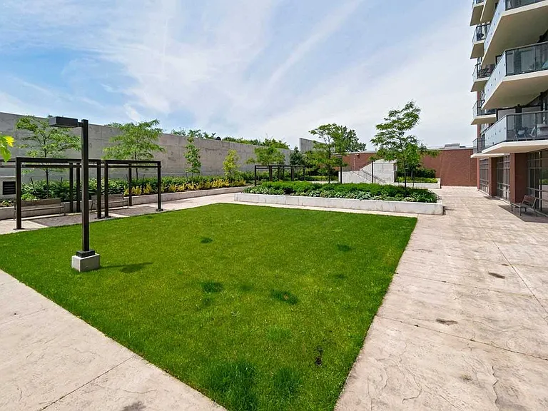 1420 Dupont St #615 — Photo 14